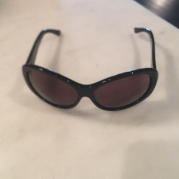 BCBGMaxAzria Accessories - BCBG Max Azria brown Sunglasses with Gold Accent